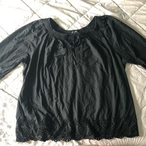 Ellos 4X Black boho crochet detail peasant top- lightweight 3/4 sleeves